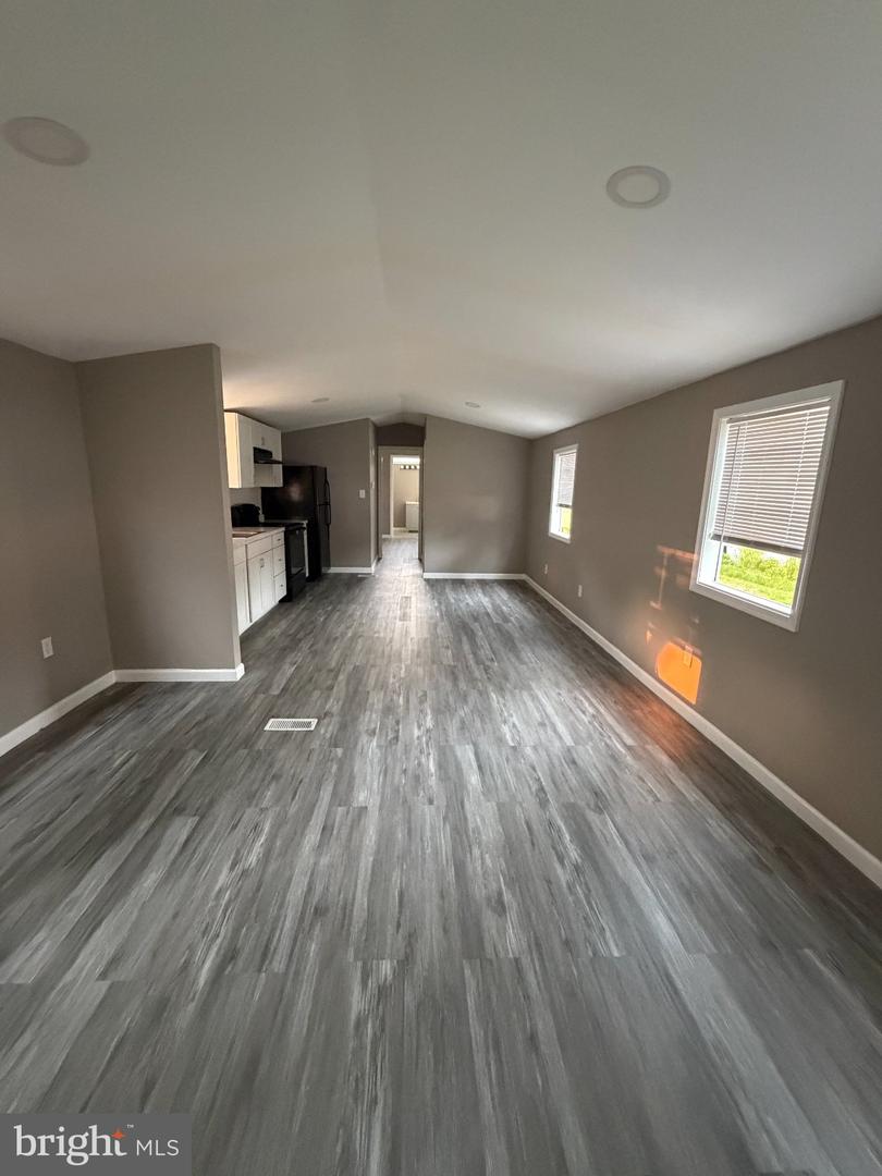 100 Lariat Rd Property Photo 2