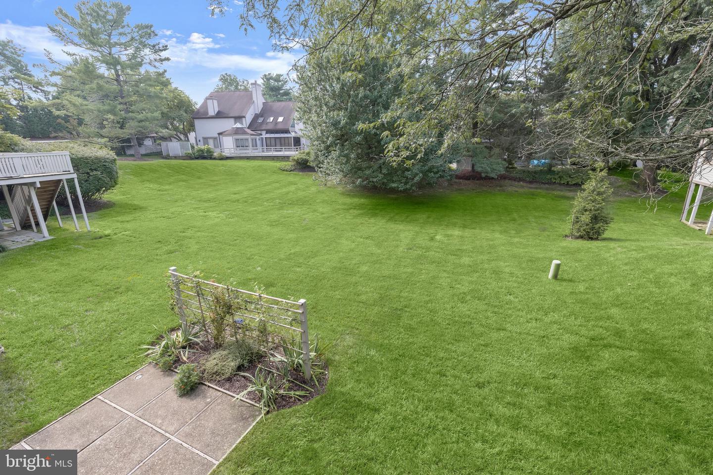 5 Whitebridge Ct #5 Property Photo 11