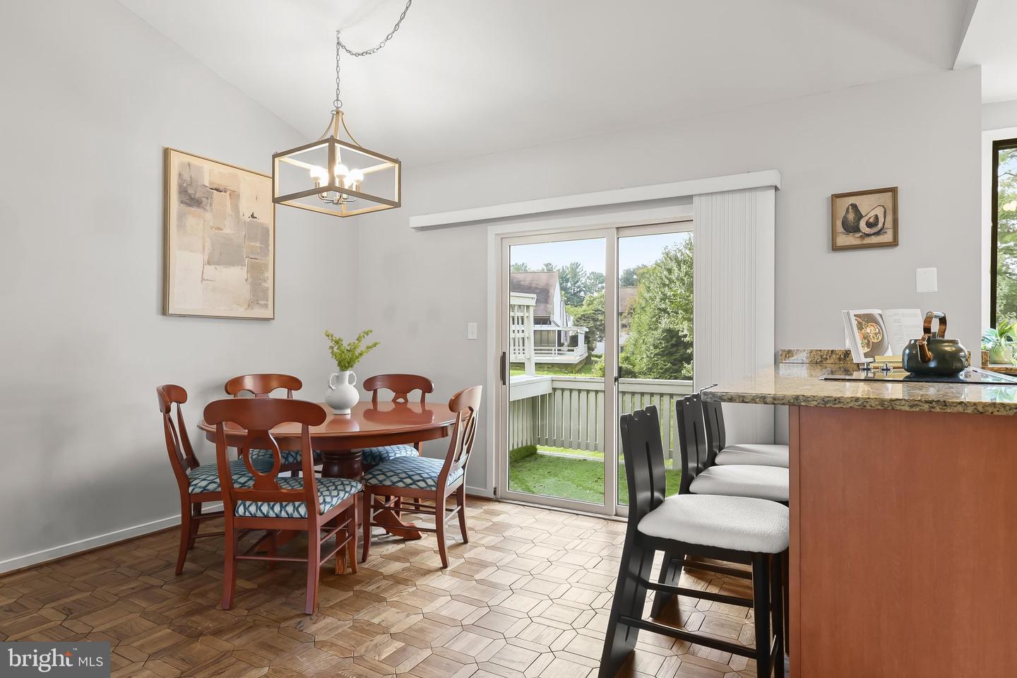 5 Whitebridge Ct #5 Property Photo 18