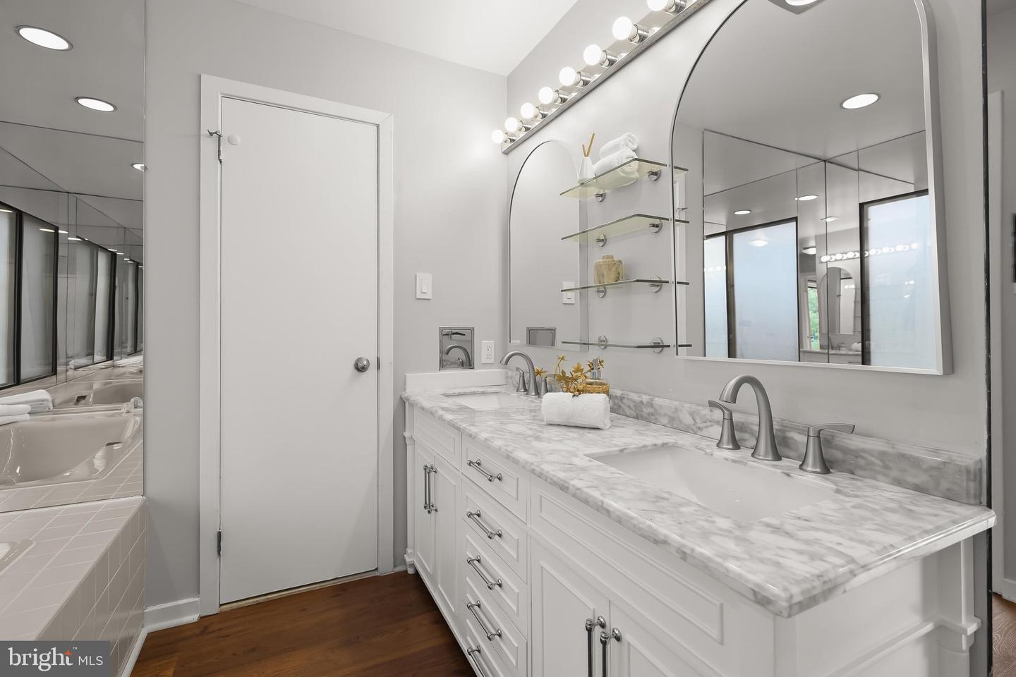 5 Whitebridge Ct #5 Property Photo 29