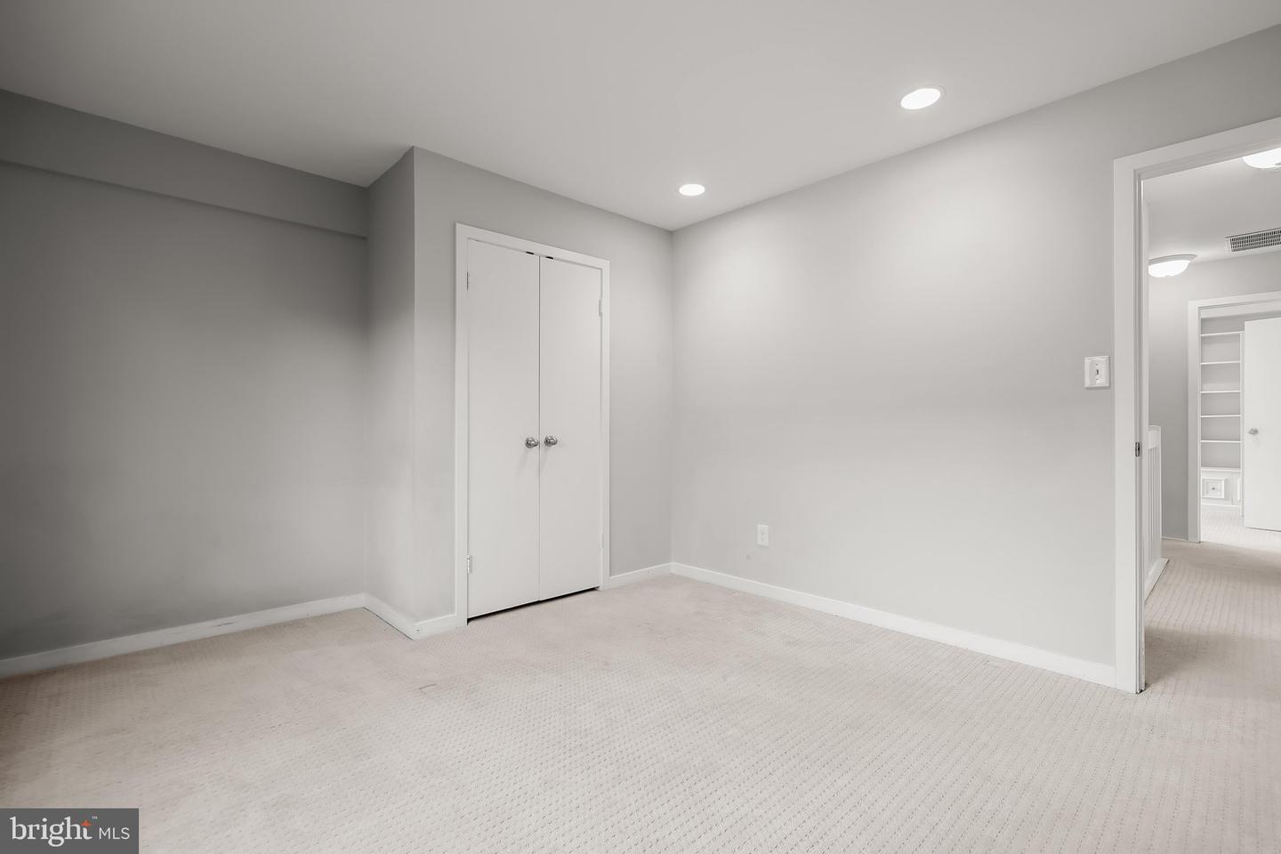 5 Whitebridge Ct #5 Property Photo 35