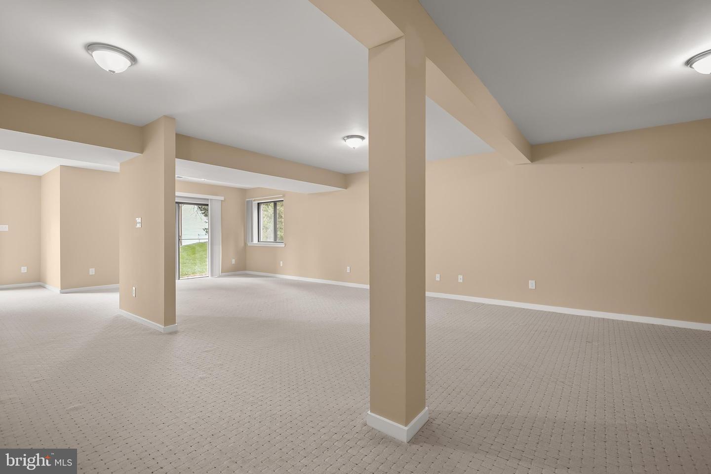 5 Whitebridge Ct #5 Property Photo 44