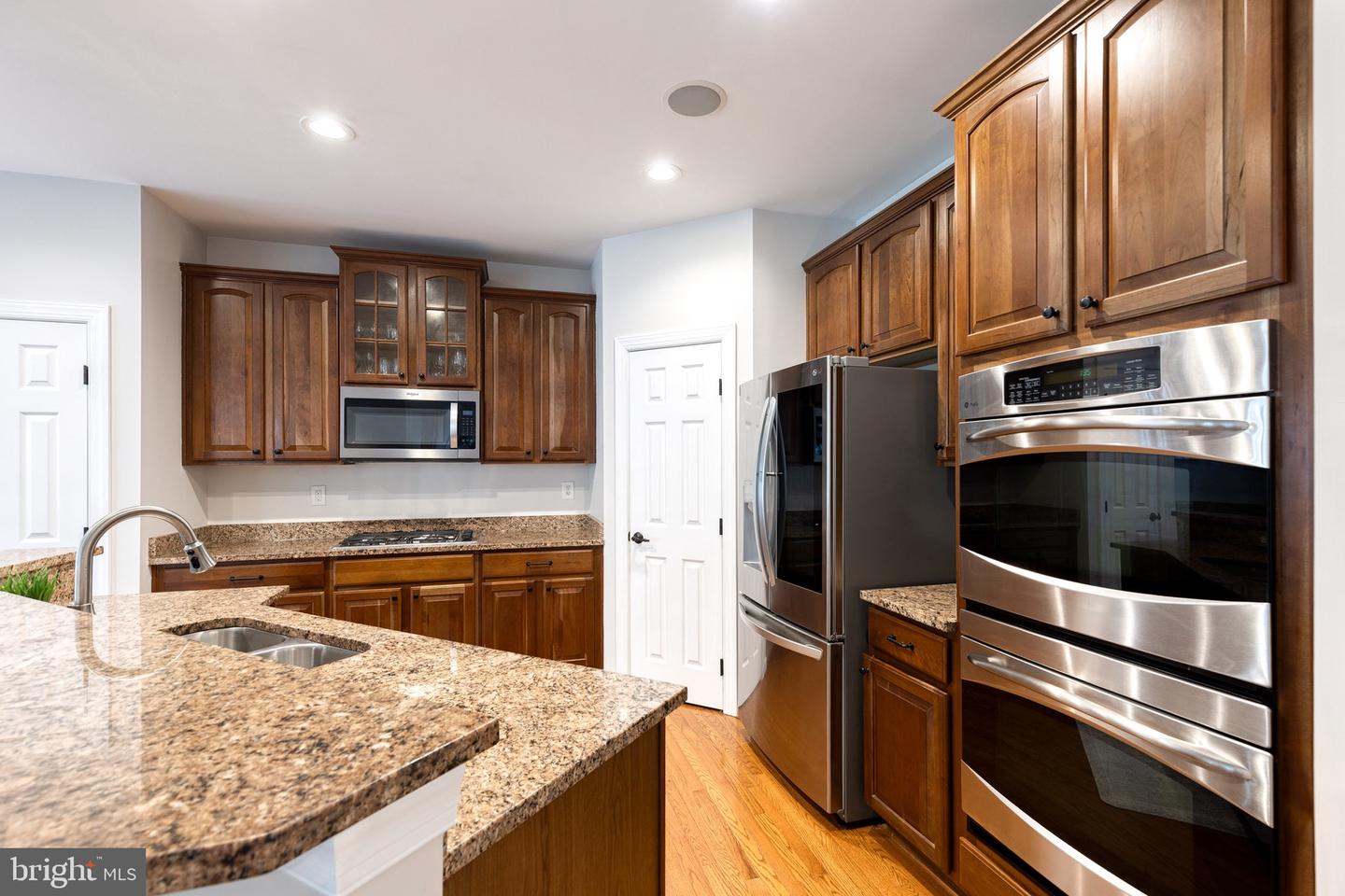 4431 Cross Brook Dr Property Photo 10