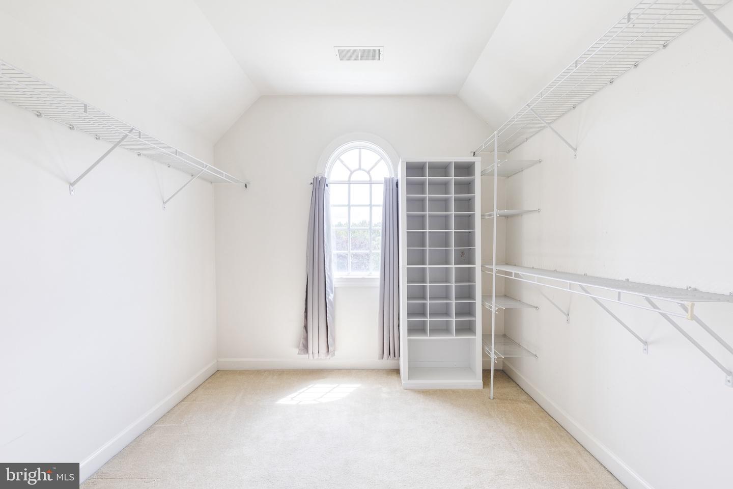 4431 Cross Brook Dr Property Photo 27