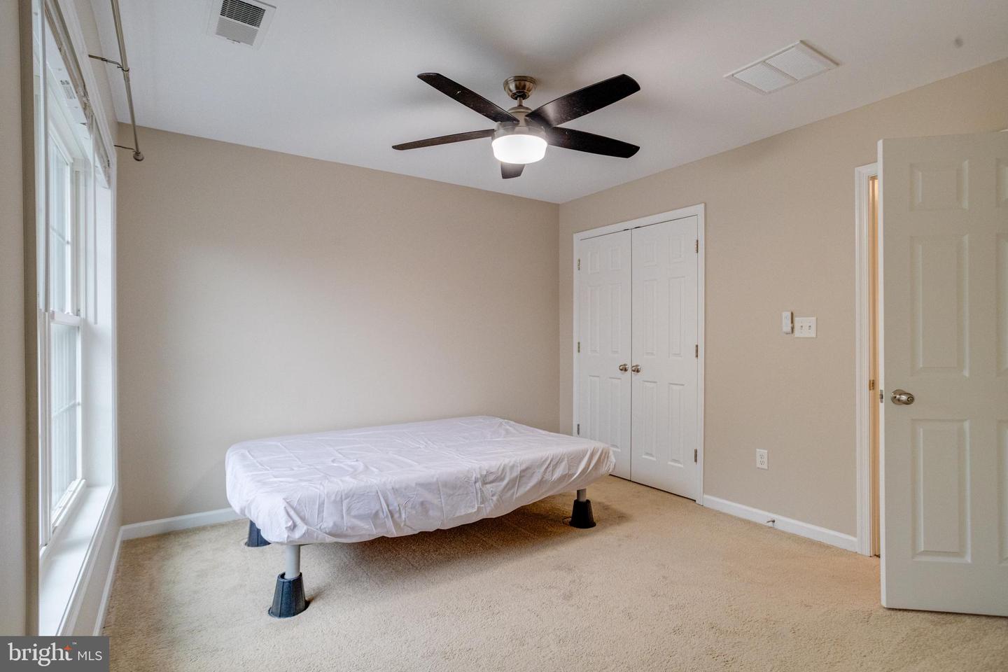 1236 Frances Pl Property Photo 41