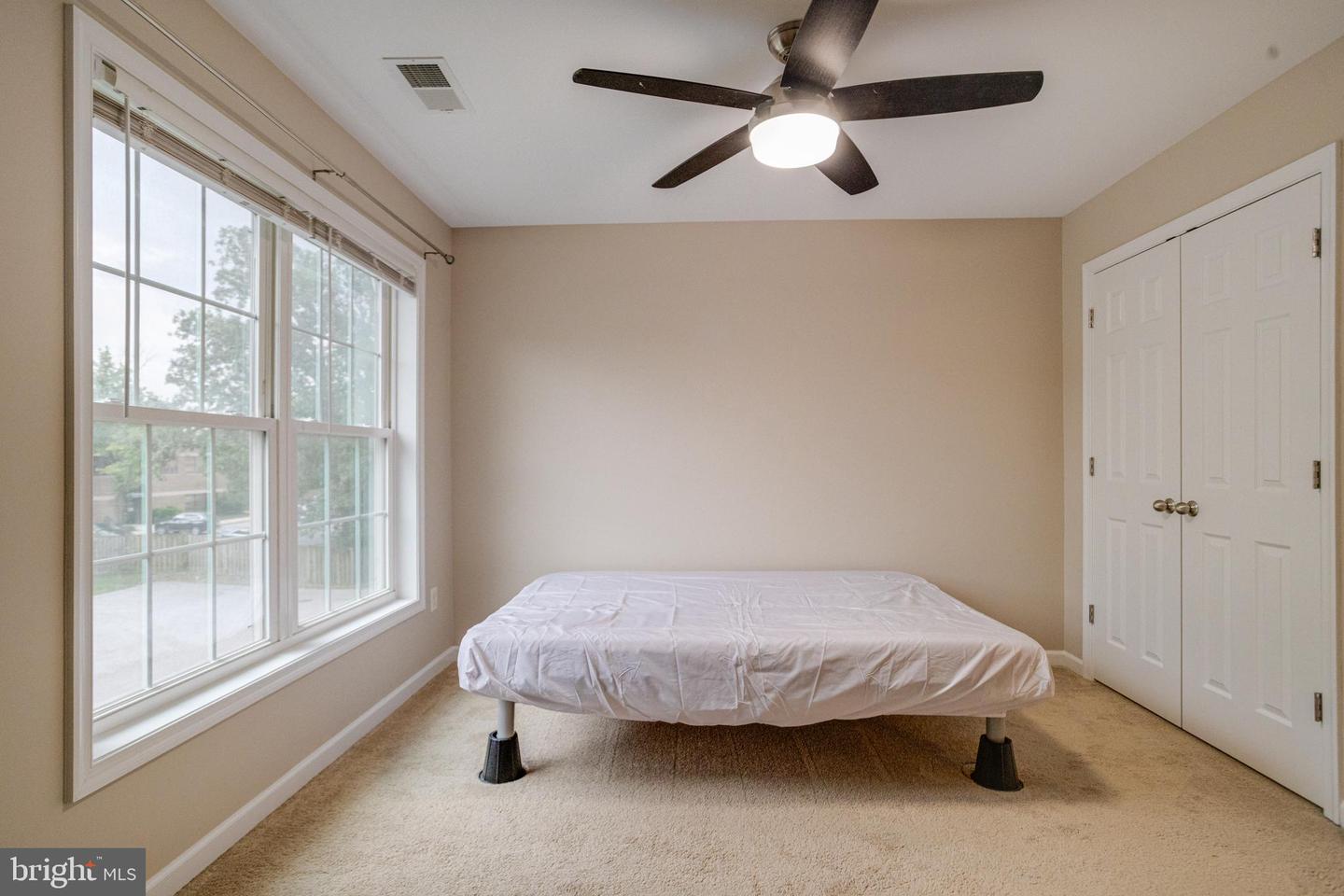 1236 Frances Pl Property Photo 42