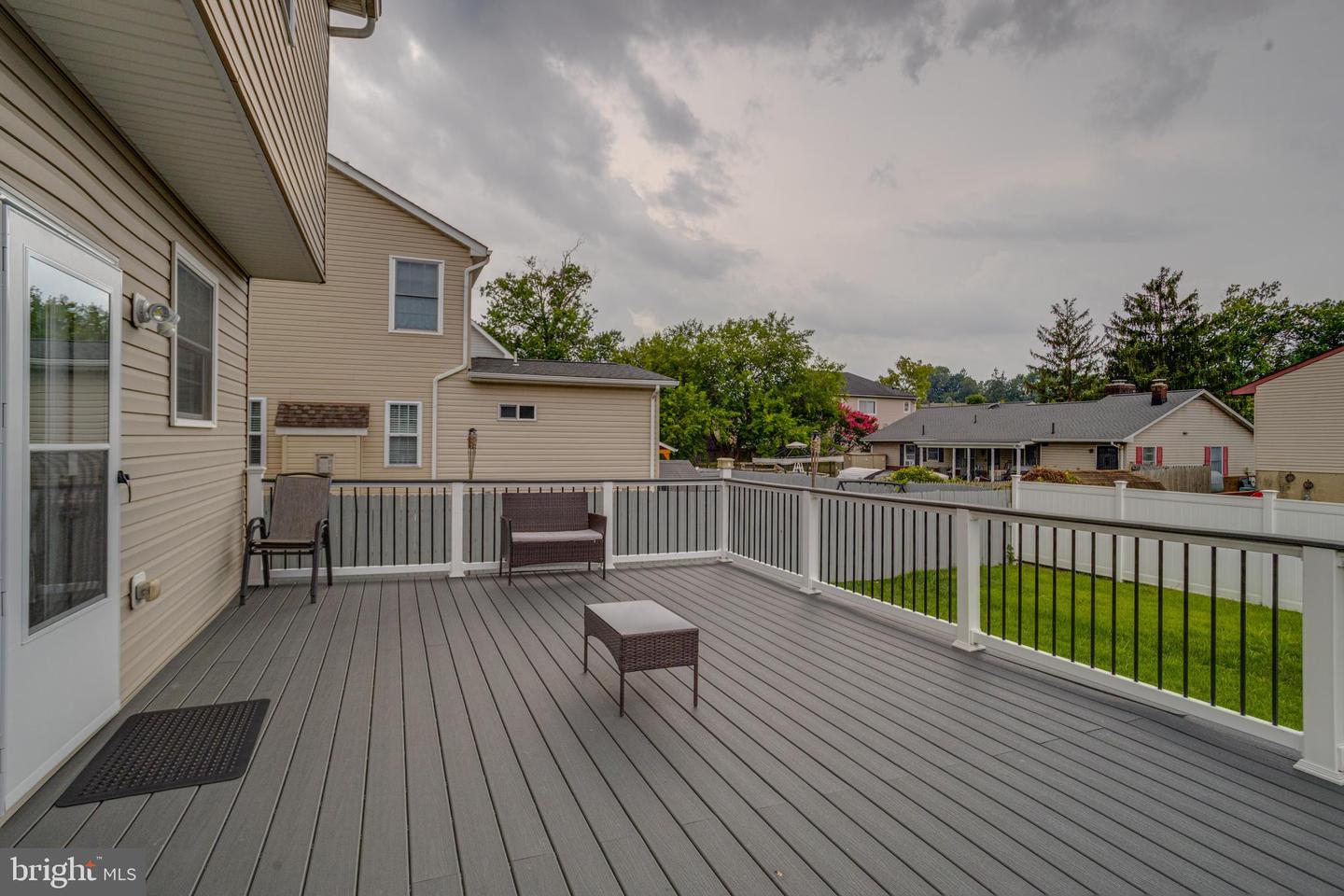 1236 Frances Pl Property Photo 65