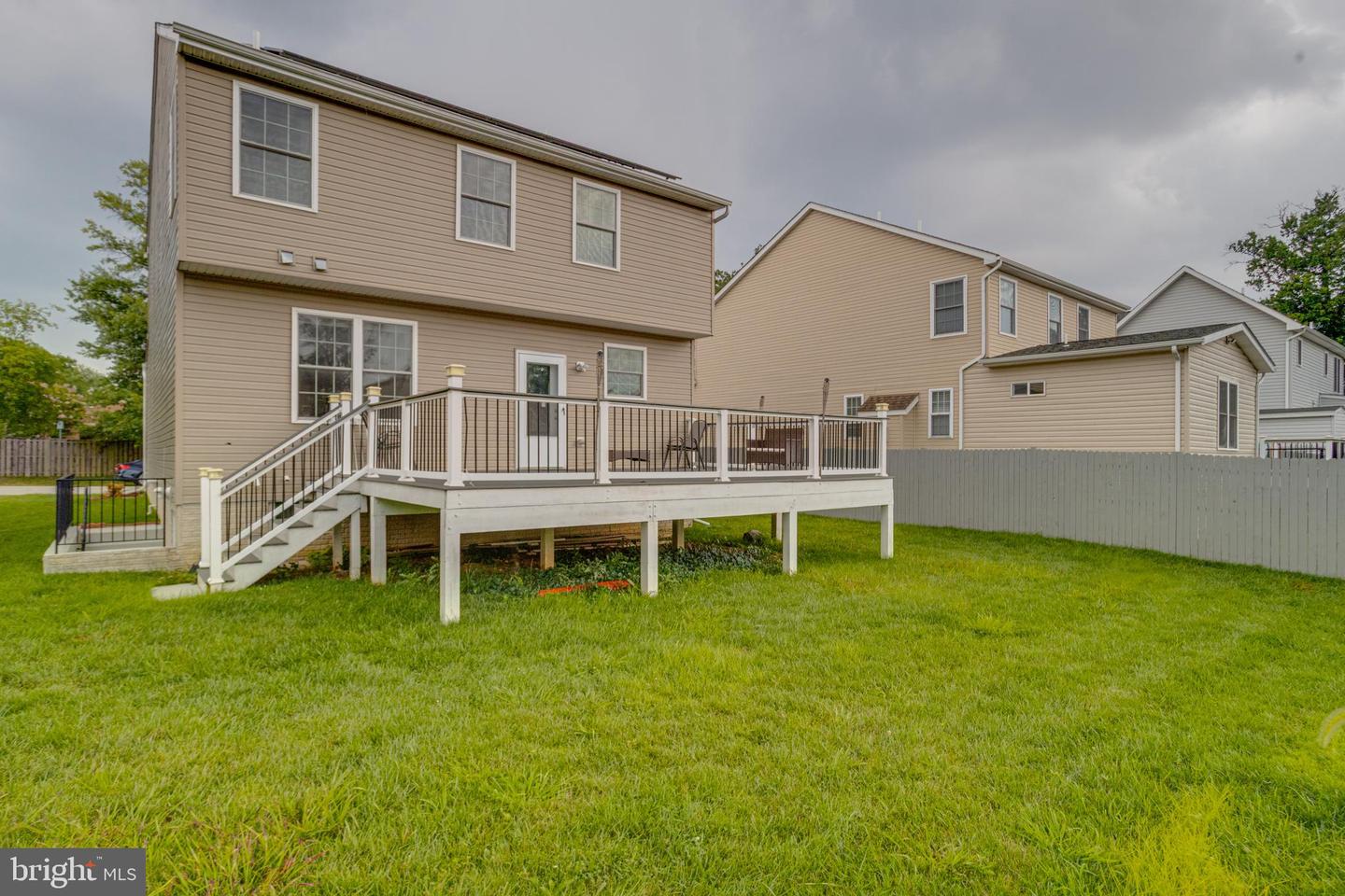 1236 Frances Pl Property Photo 67