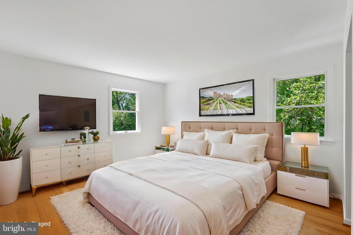 4 Overgate Ct Property Photo 6