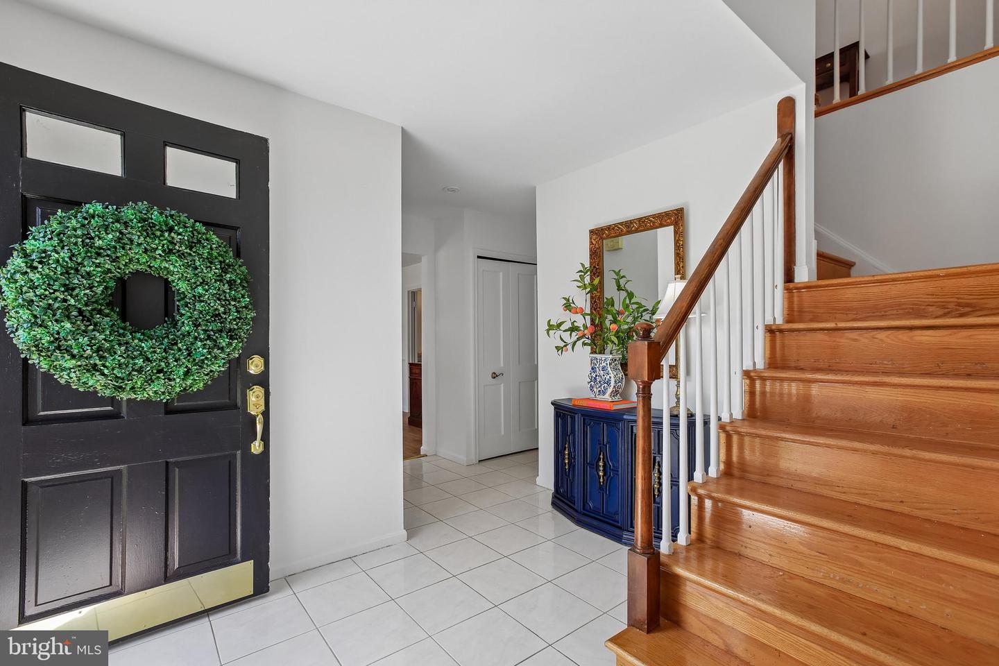 4 Overgate Ct Property Photo 9