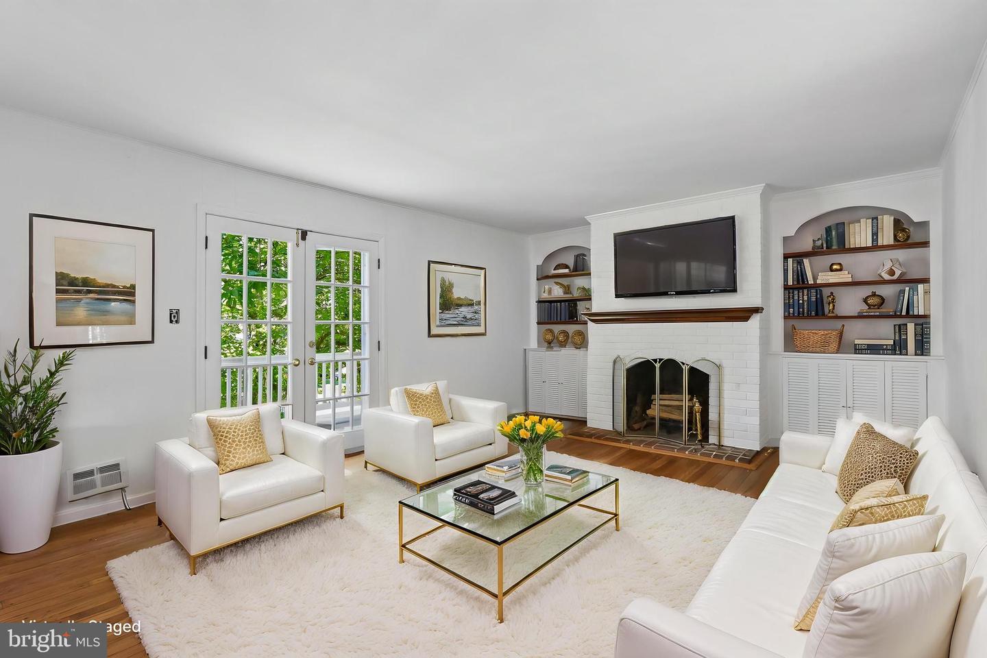 4 Overgate Ct Property Photo 11