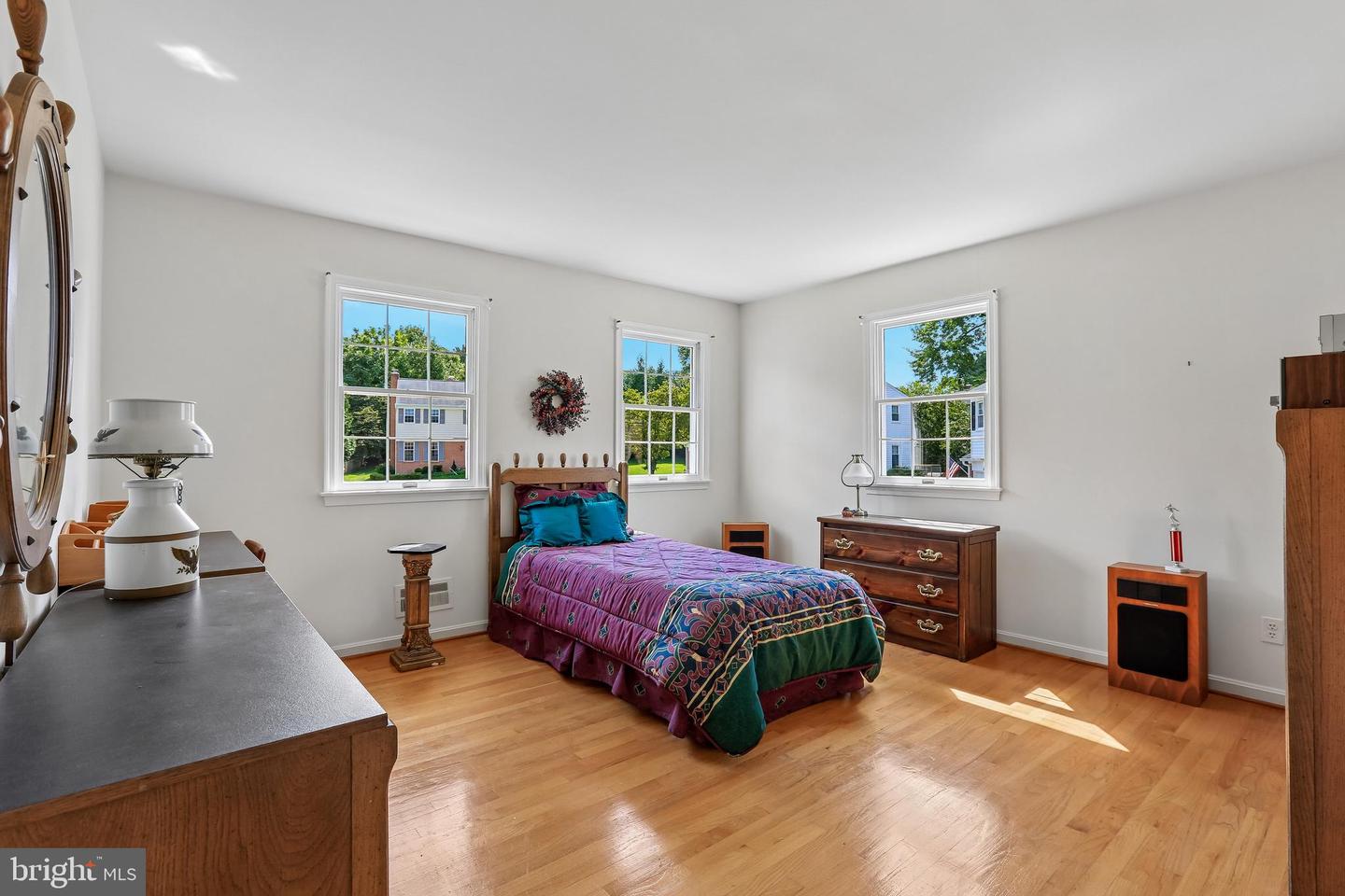 4 Overgate Ct Property Photo 18