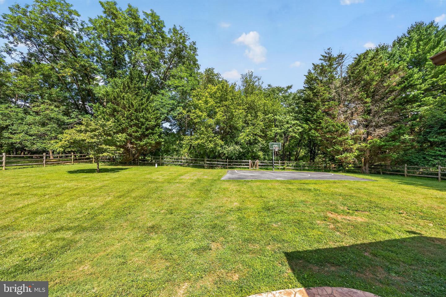 11 Valley Glen Ct Property Photo 29