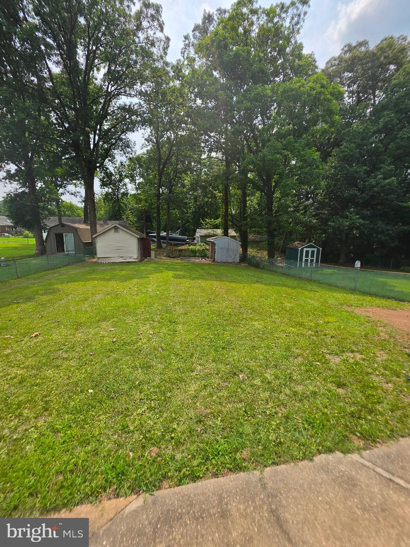 1009 Rosedale Ave Property Photo 5