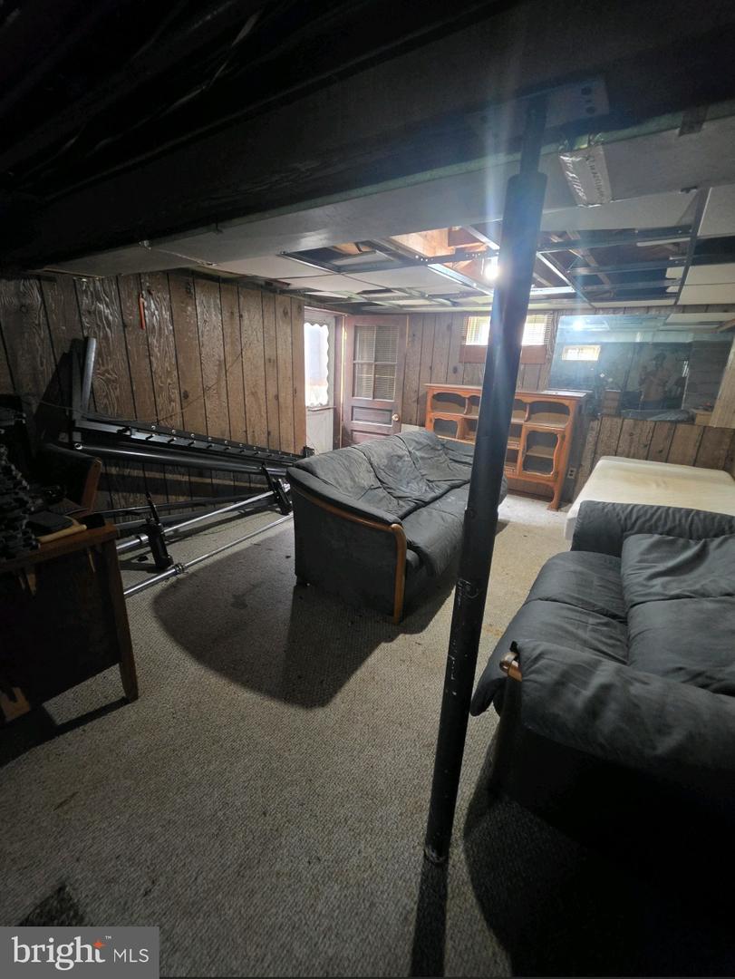 1009 Rosedale Ave Property Photo 8