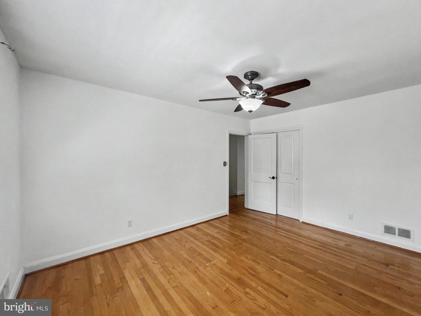 210 Stevenson Ln Property Photo 18