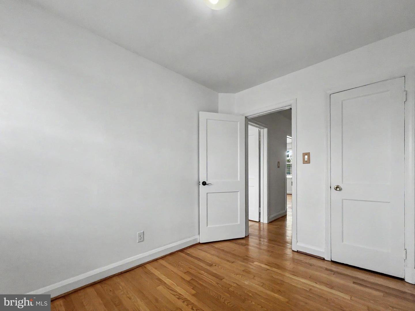 210 Stevenson Ln Property Photo 23