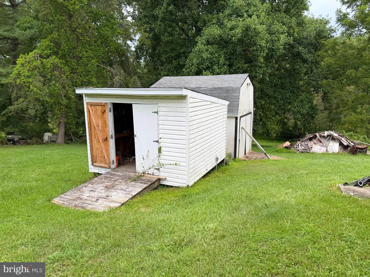 3912 Wards Chapel Rd Property Photo 15