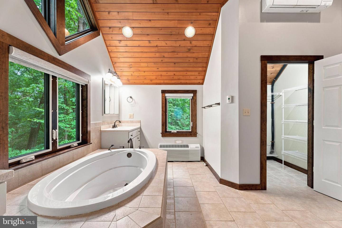 13536 Fork Rd Property Photo 40