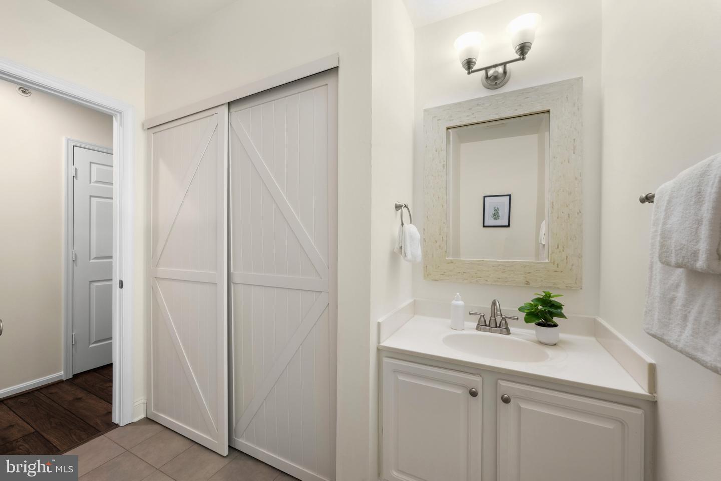 12108 Tullamore Ct #304 Property Photo 23