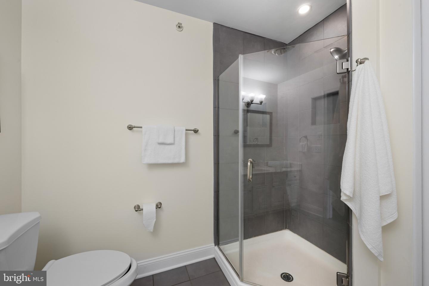 12108 Tullamore Ct #304 Property Photo 31