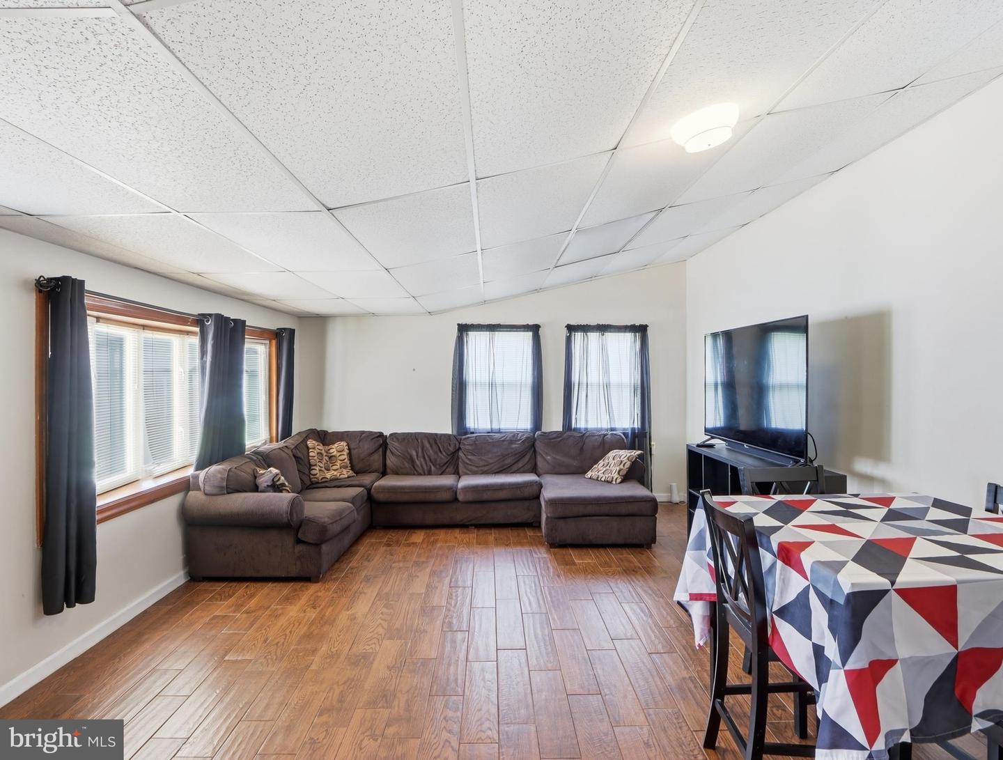 1506 Delvale Property Photo 7