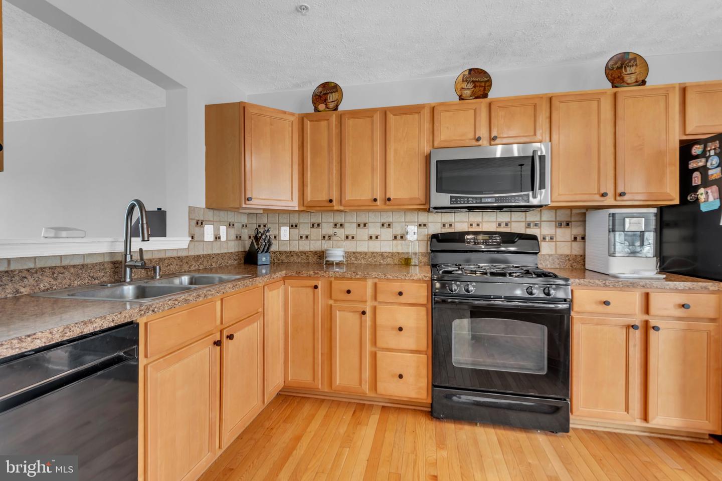 9840 Biggs Rd Property Photo 11