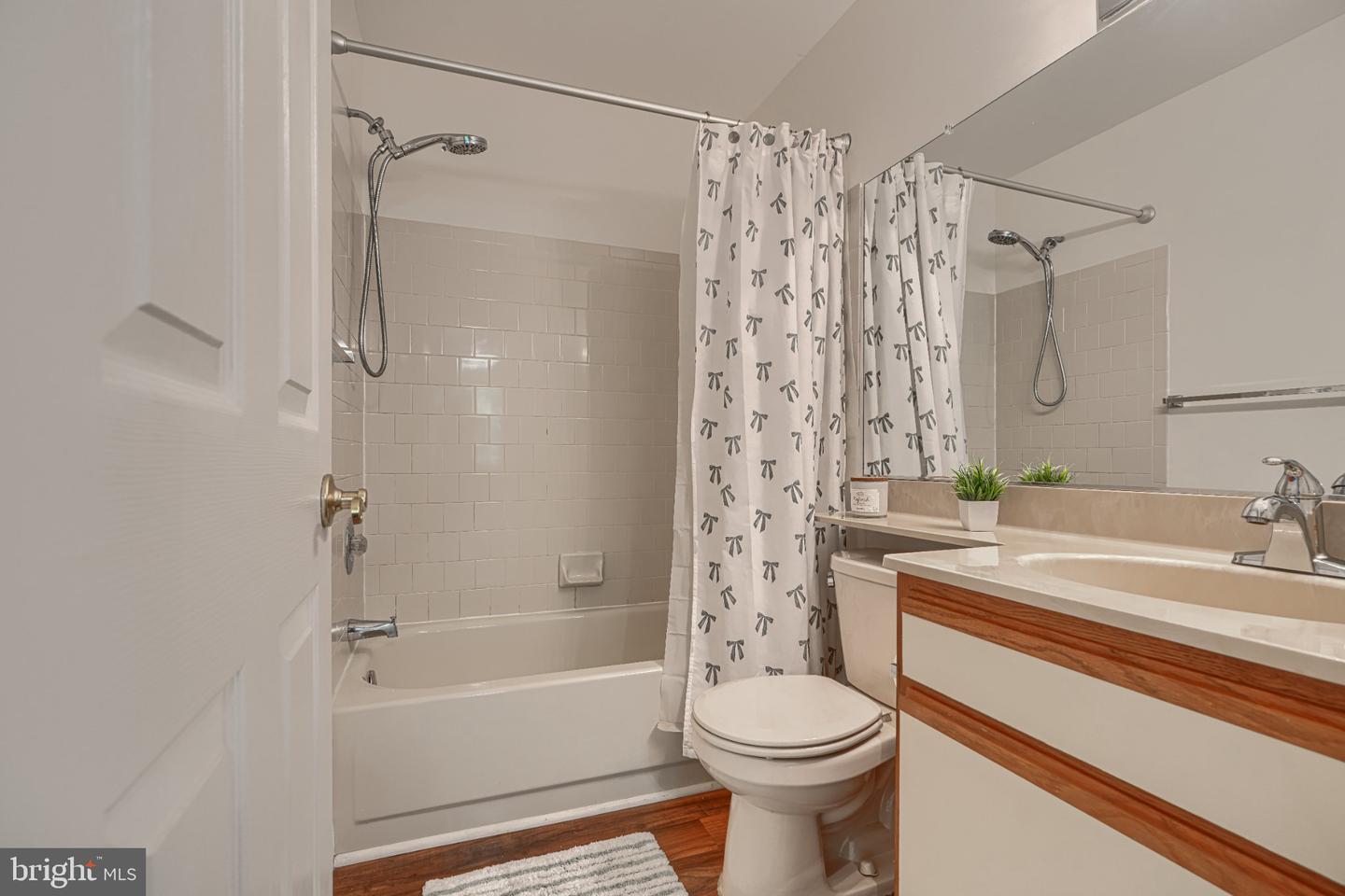 4100 Chardel Rd #3b Property Photo 33