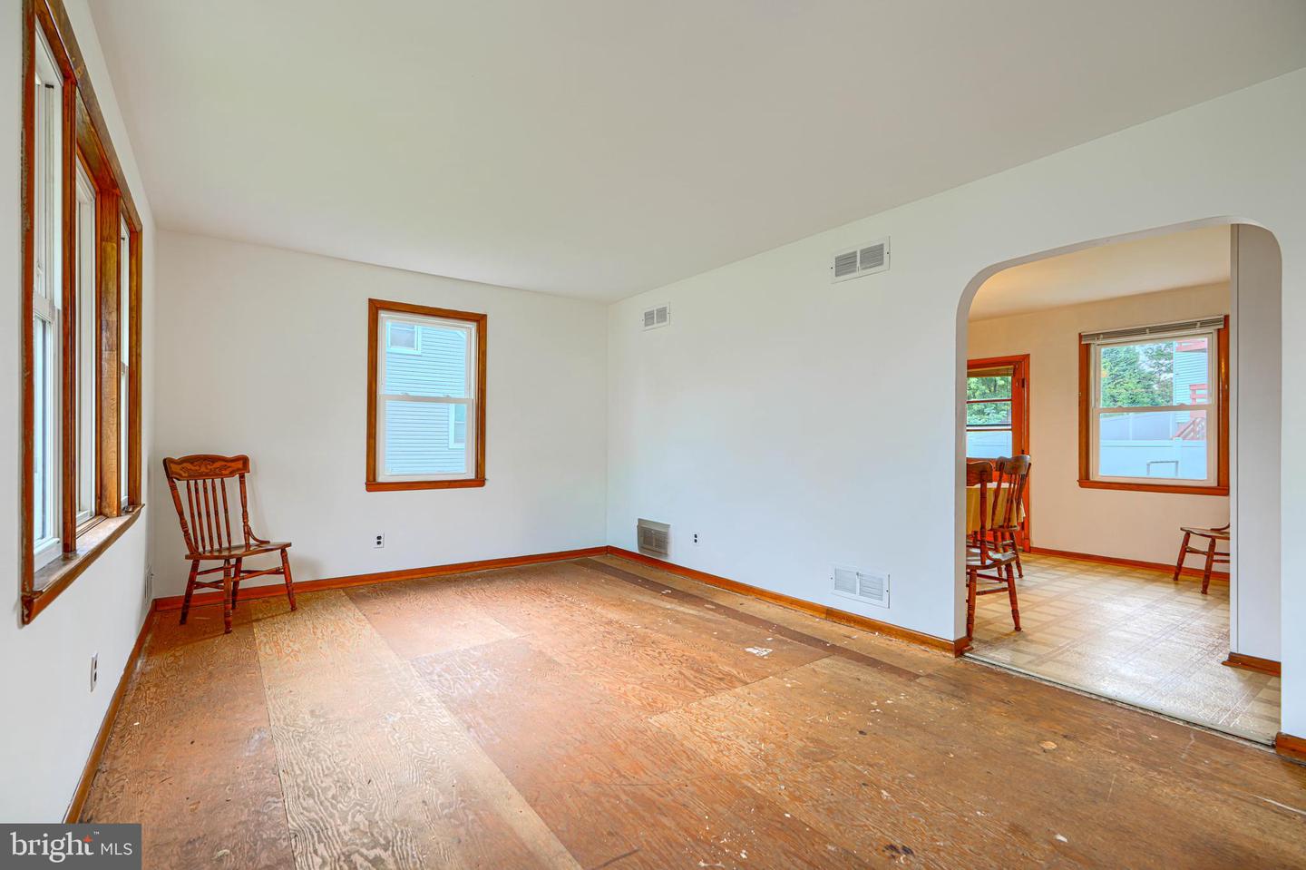 9607 Alda Dr Property Photo 4