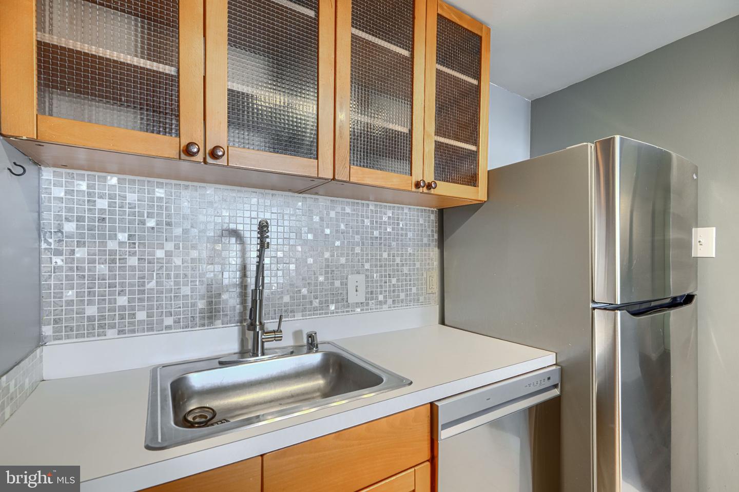 28 Allegheny Ave #808 Property Photo 18