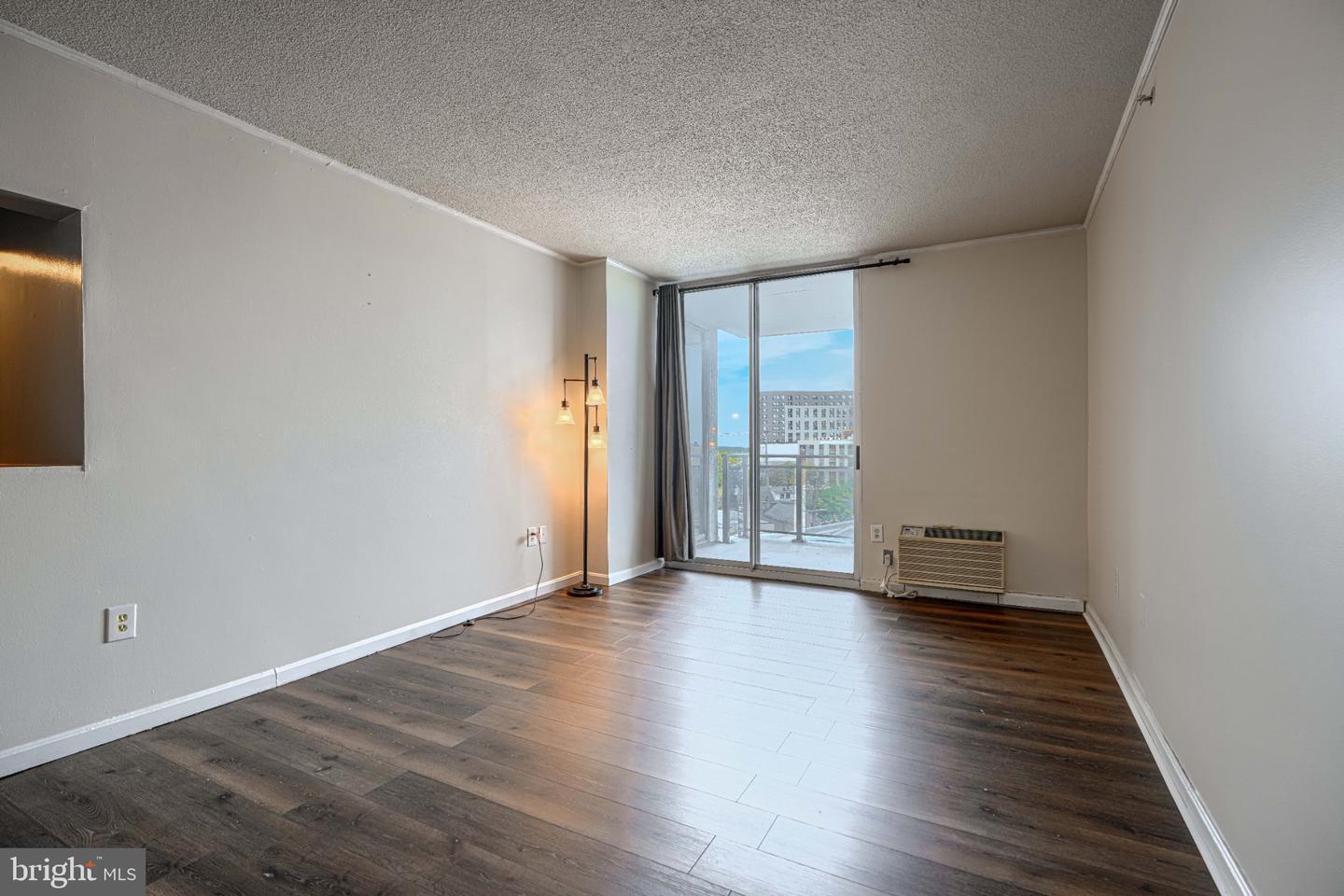 28 Allegheny Ave #808 Property Photo 21