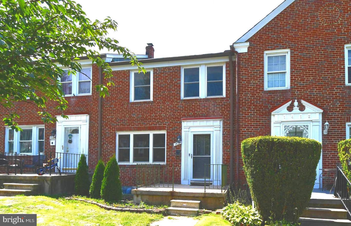 1410 N FOREST PARK AVE Property Photo 1