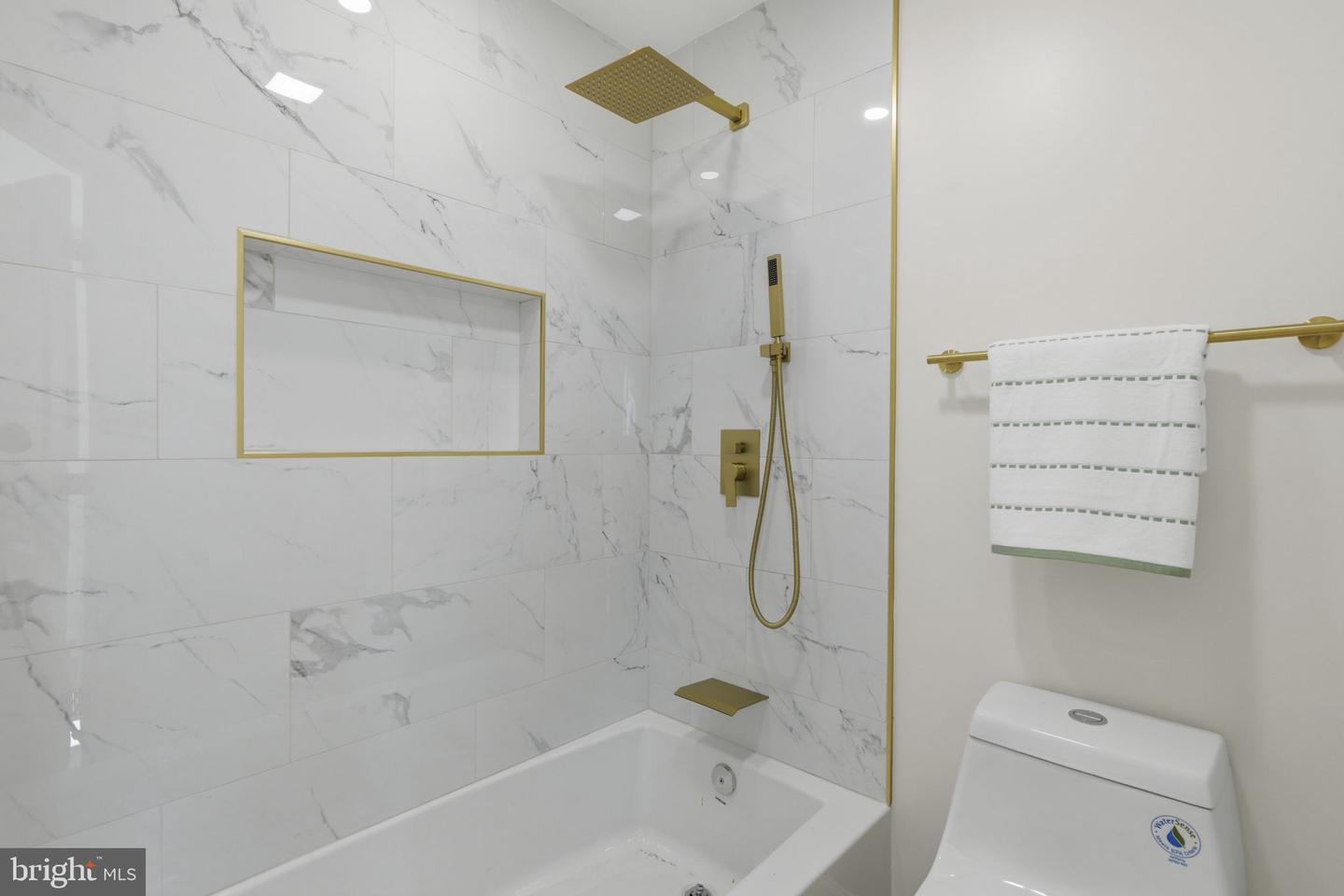 3236 George St Property Photo 20