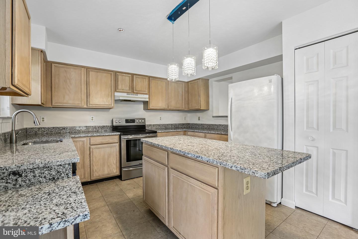 4800 Simonds Dr Property Photo 17