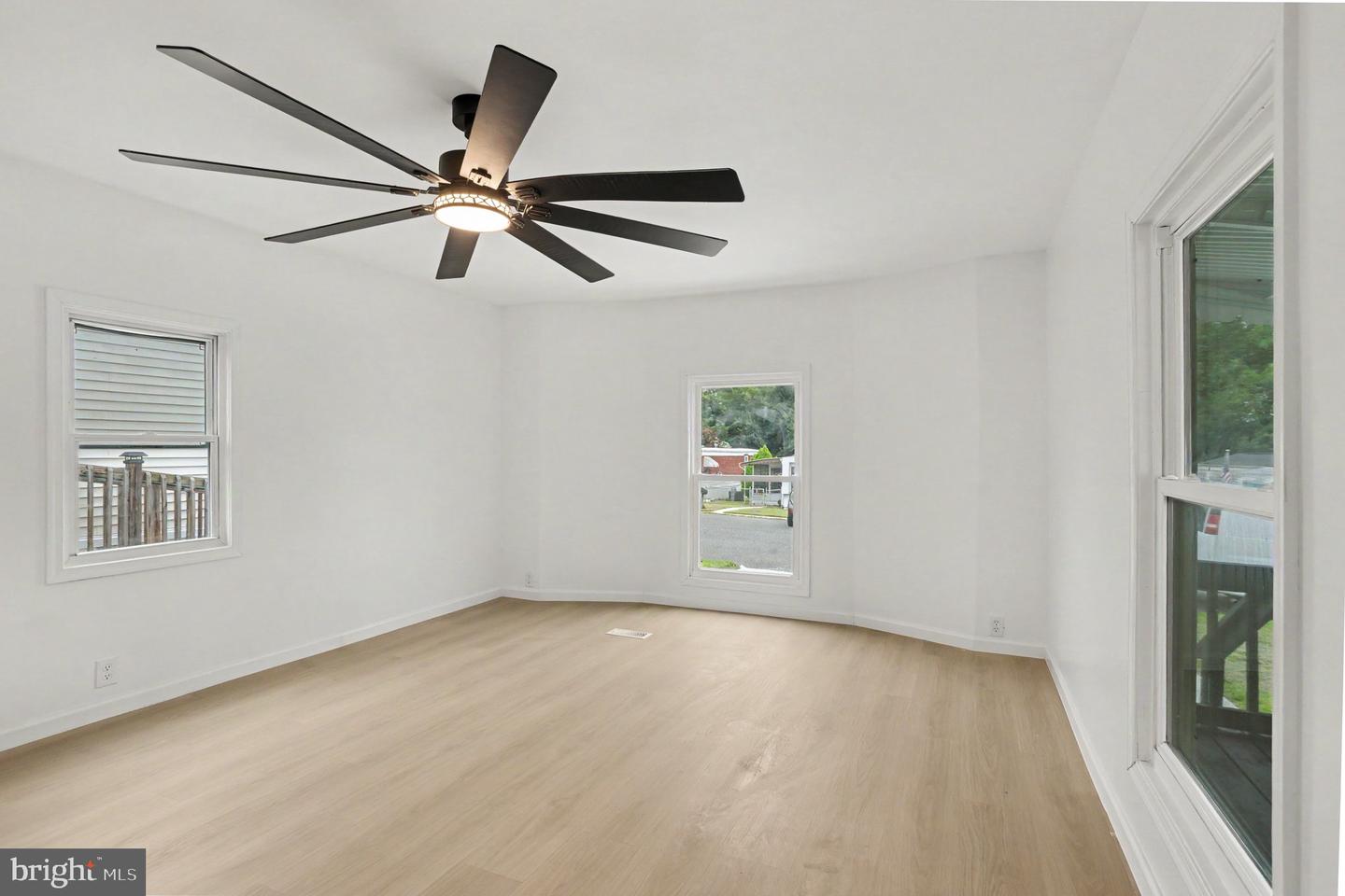 17 Judywood Ln Property Photo 5