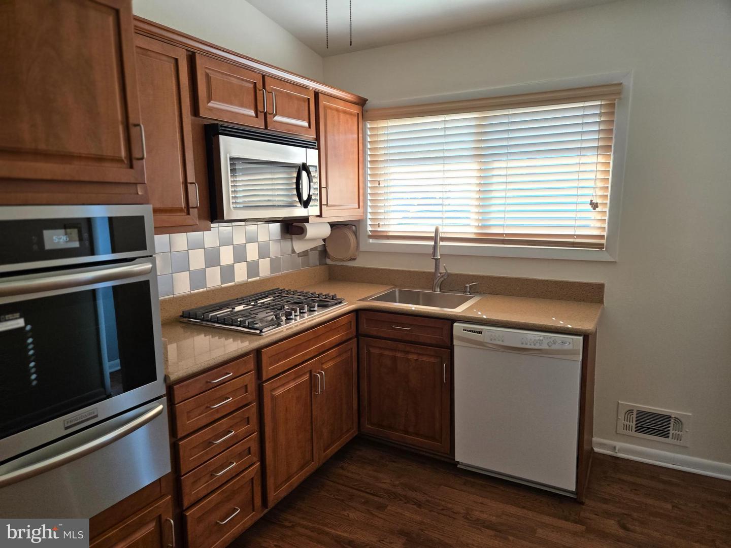 3706 Parkfield Rd Property Photo 11