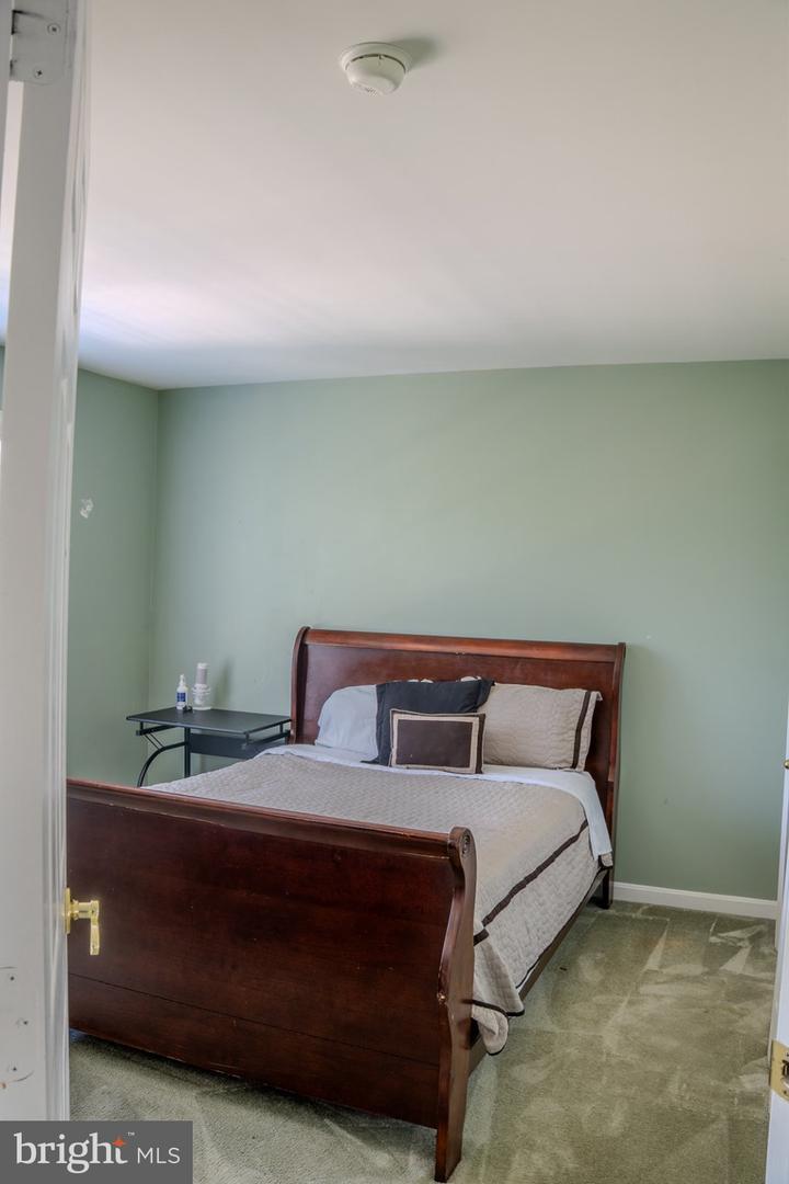 9737 Eustice Rd Property Photo 20