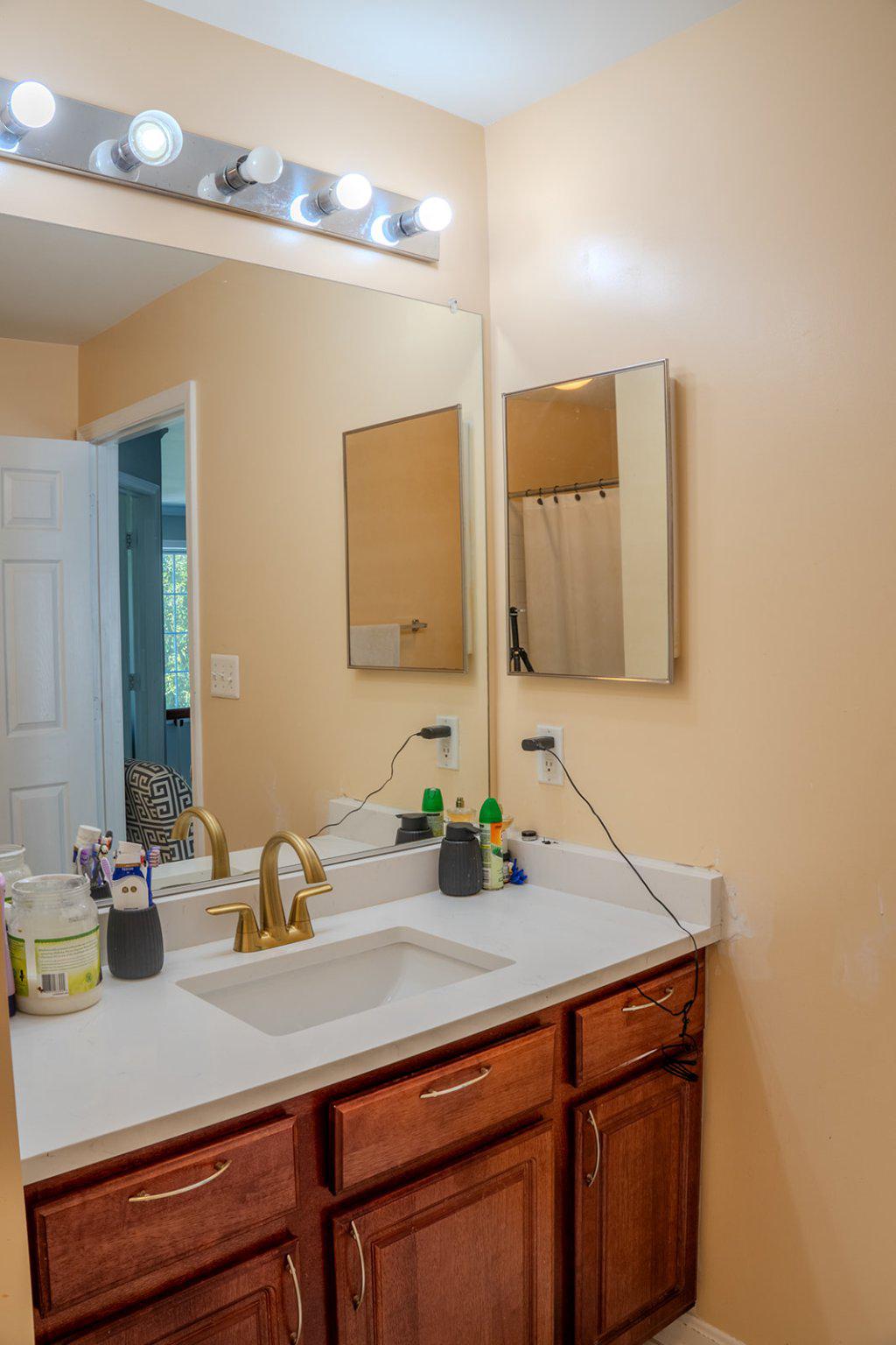 9737 Eustice Rd Property Photo 24