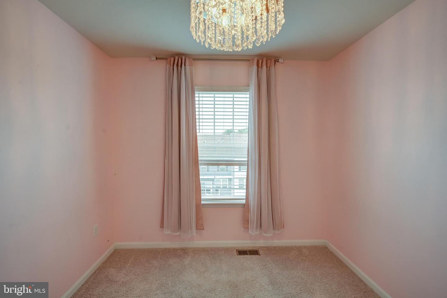 5059 Silver Oak Dr Property Photo 25