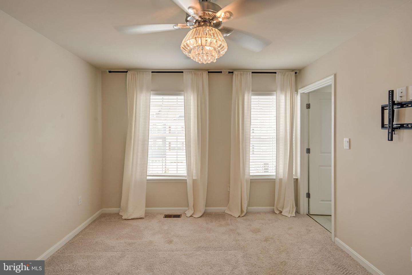 5059 Silver Oak Dr Property Photo 29