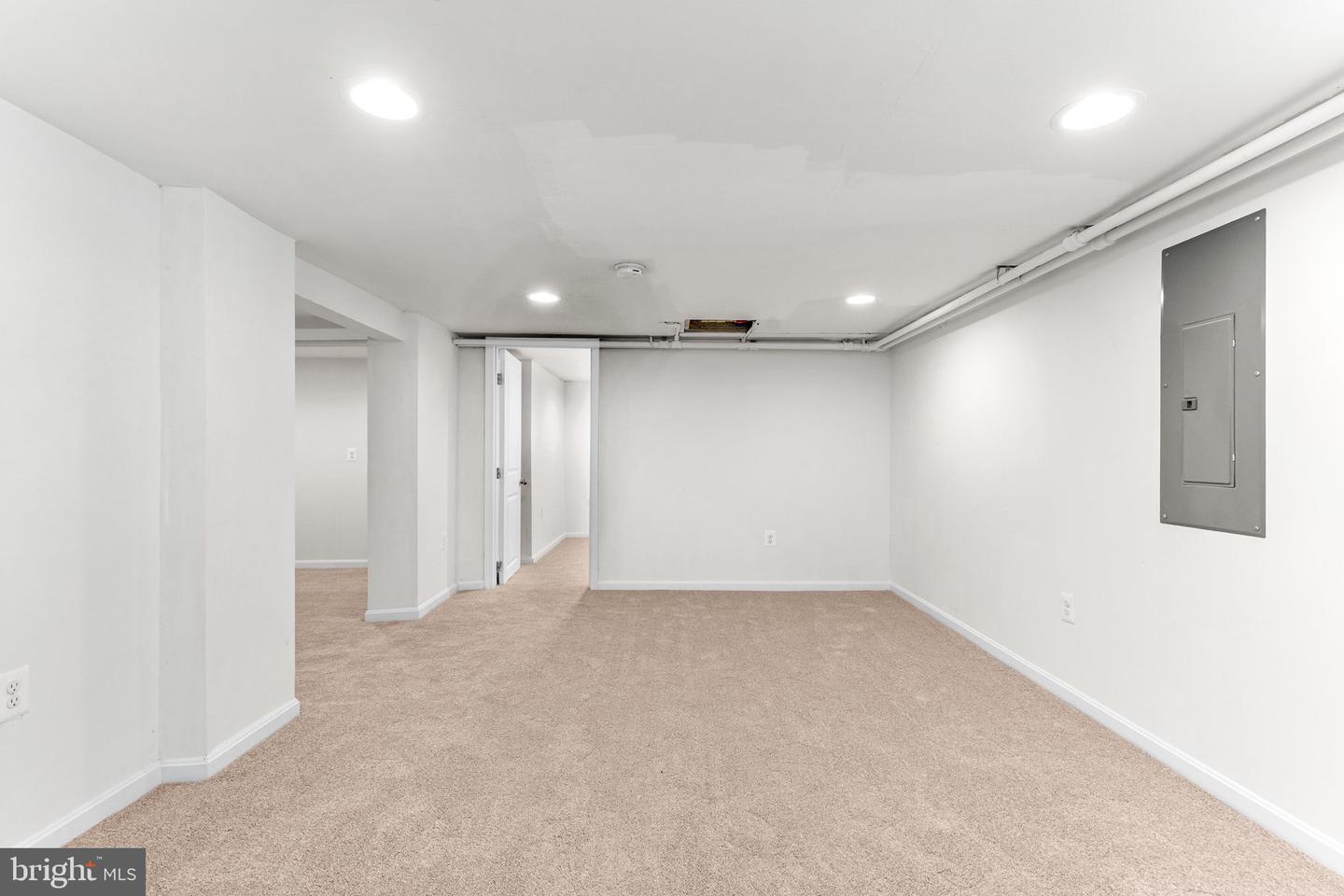 309 Stafford Dr Property Photo 27
