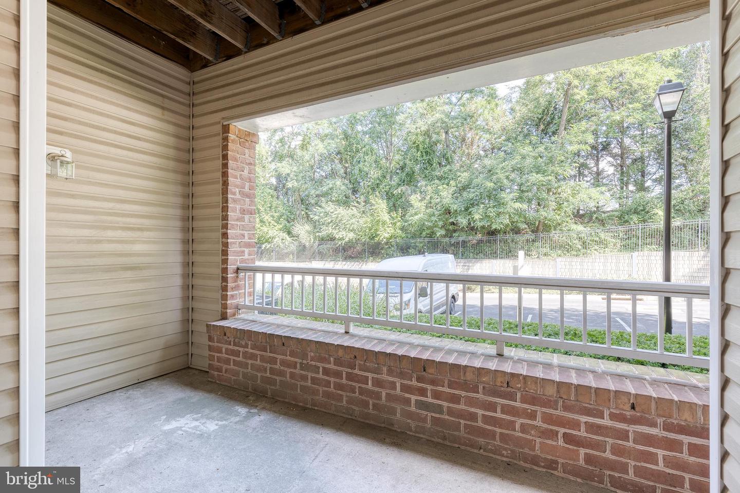 400 Symphony Cir #215i Property Photo 24