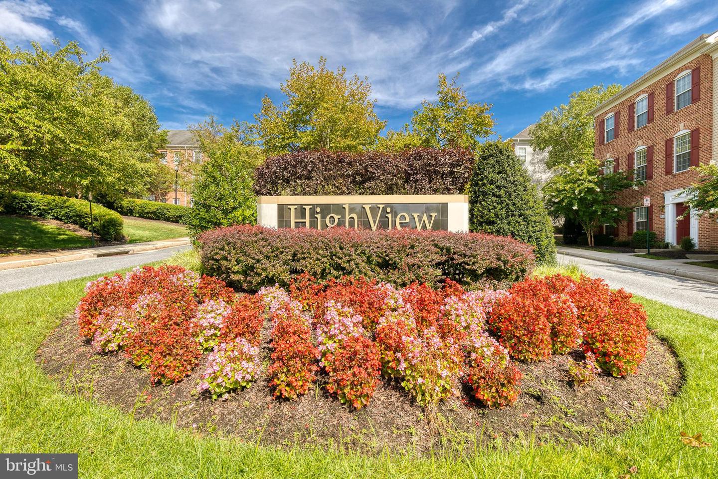 400 Symphony Cir #215i Property Photo 31