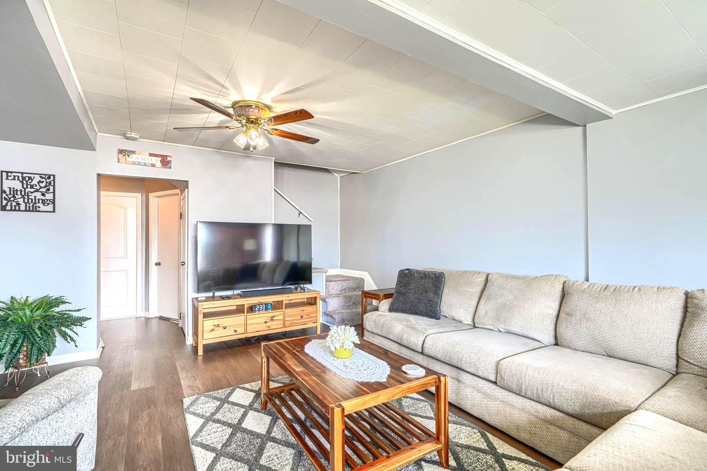 2611 Mccomas Ave Property Photo 8