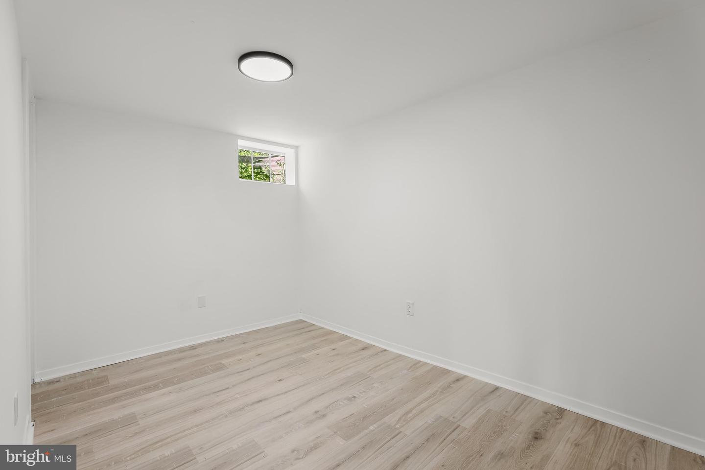 5601 Windsor Mill Rd Property Photo 28