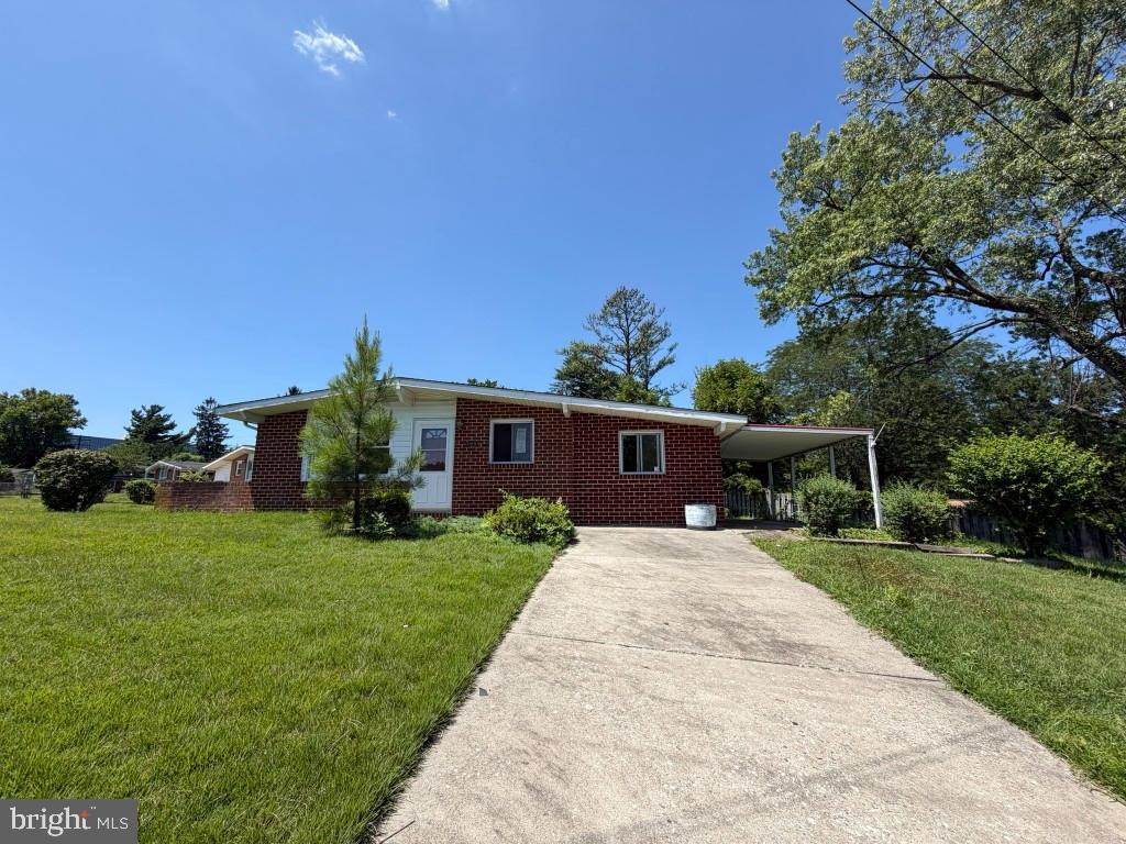 1705 Sunny Ct Property Photo 1