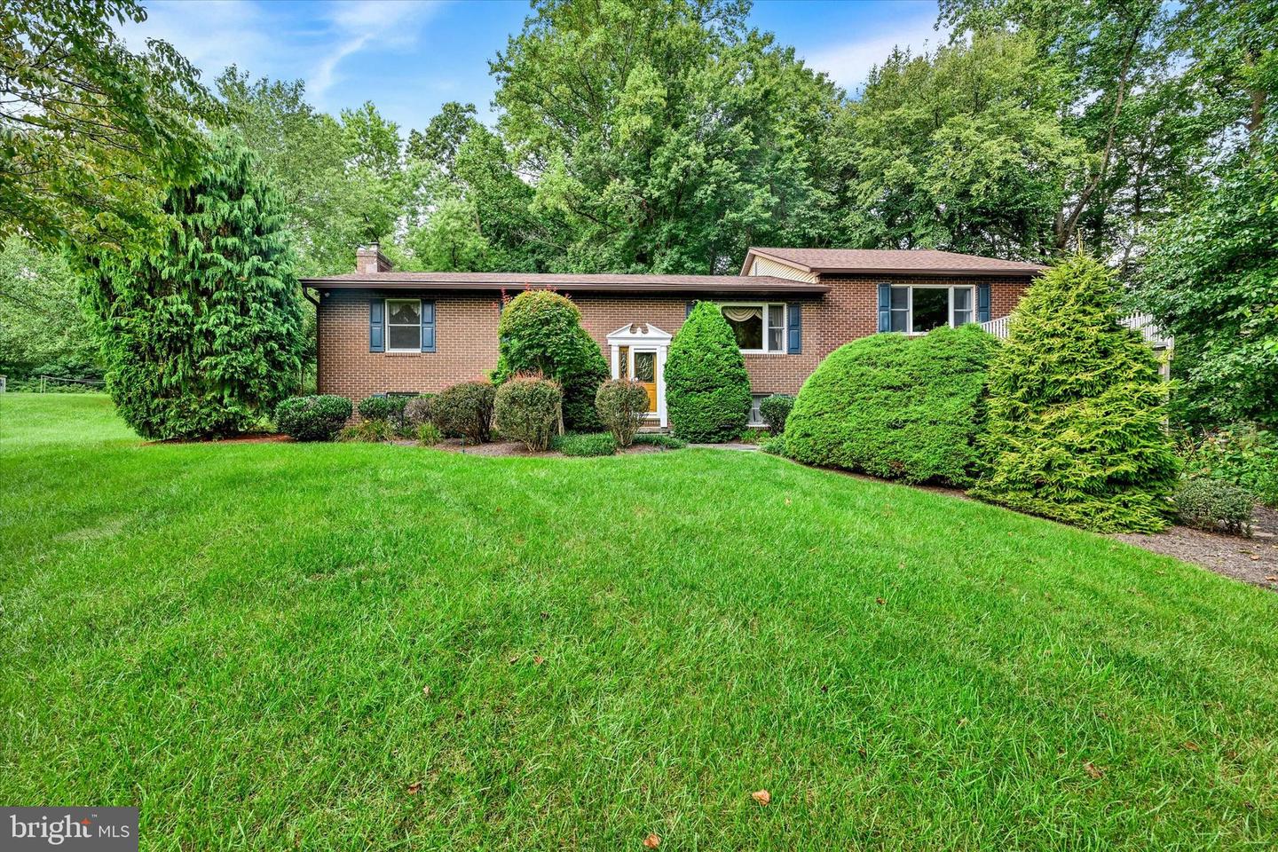 1152 Monkton Rd Property Photo 1