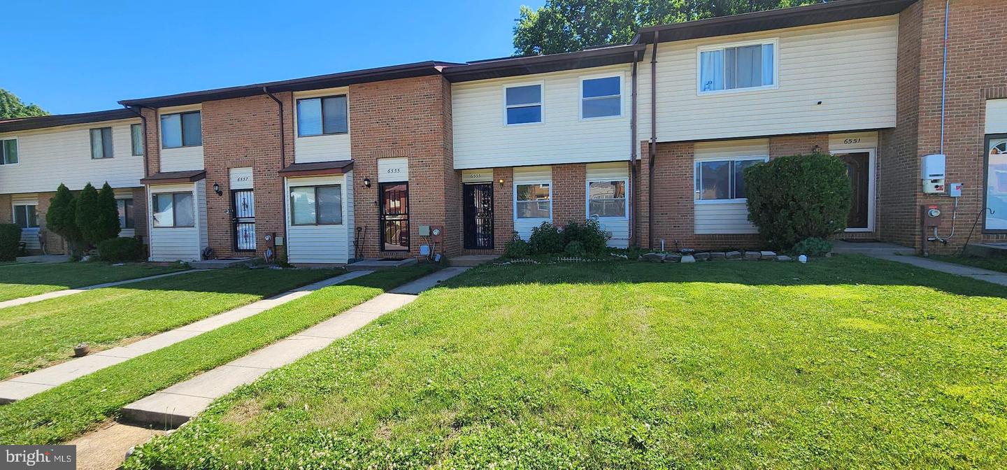 6553 WOODGREEN CIR Property Photo 1