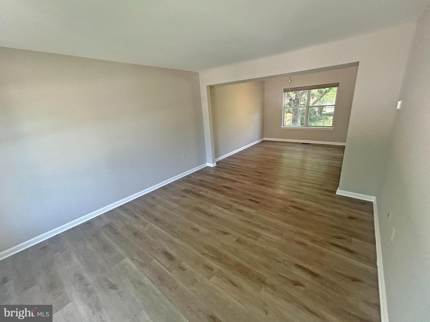 6 Grosvenor Ct Property Photo 8