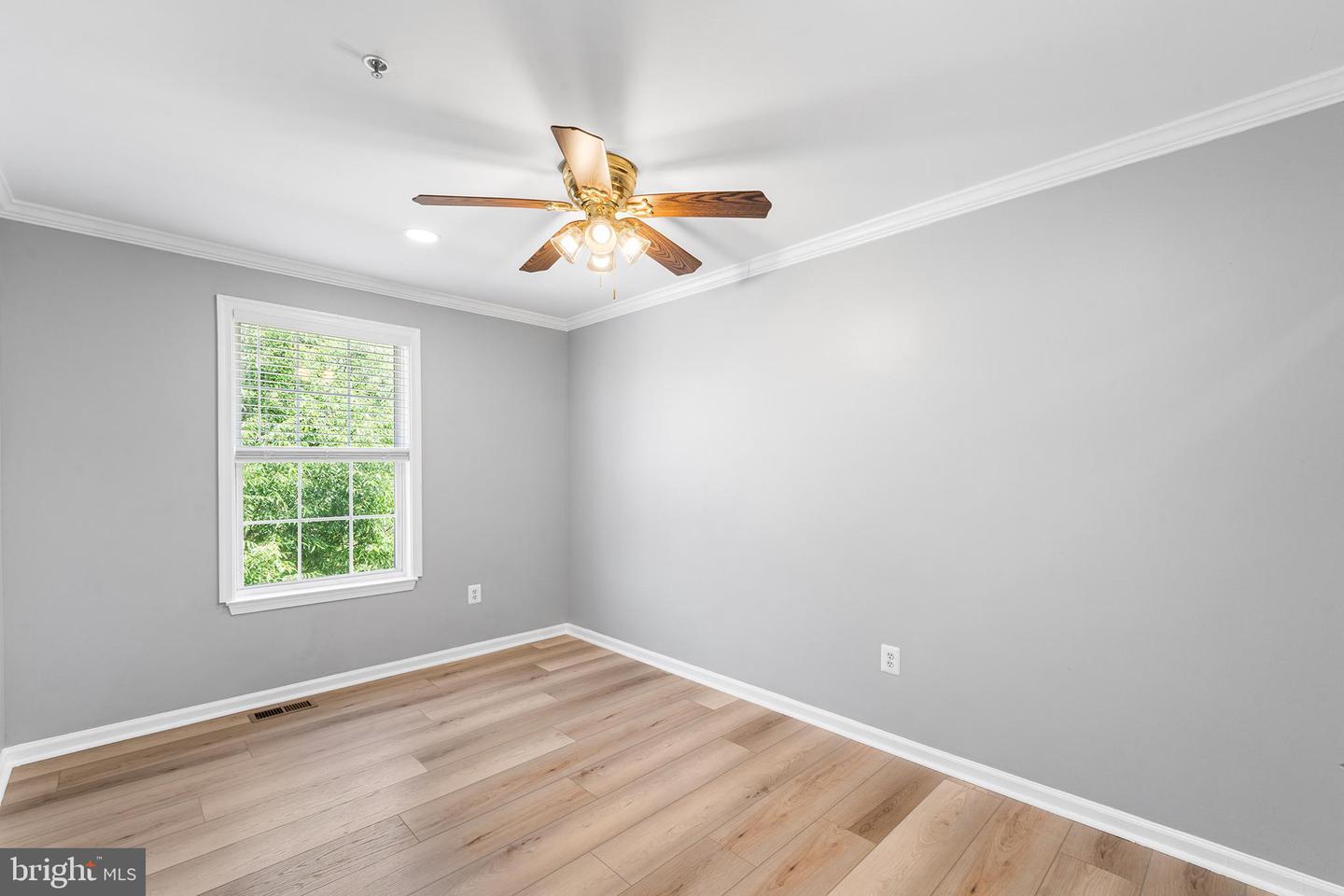 7743 Cornerstone Way Property Photo 17